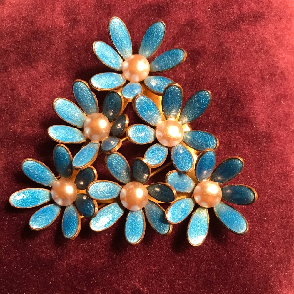 Vintage Enamel Large Flower Fur Pin